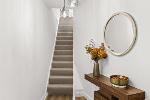 London Stratford 3 bedroom with Large Balcony