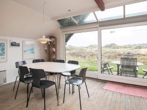 6 person holiday home in Pandrup-By Traum