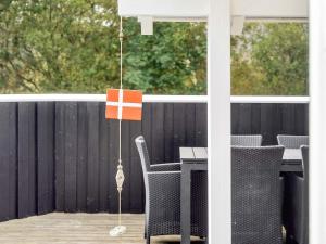 8 person holiday home in Ålbæk-By Traum