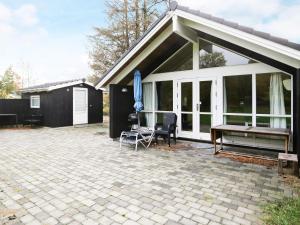 6 person holiday home in Højby