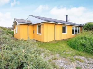 8 person holiday home in Hjørring-By Traum