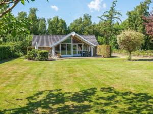 7 person holiday home in Gørlev-By Traum