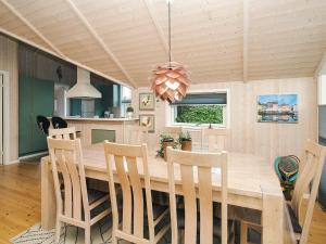 7 person holiday home in Gørlev-By Traum