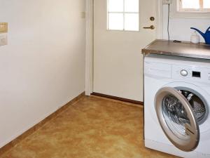 6 person holiday home in STOCKARYD