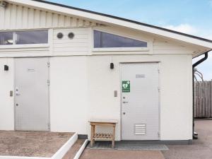 3 person holiday home in FALKENBERG-By Traum