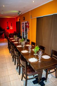 Senador Dupont - Posada Central & Casa Entera