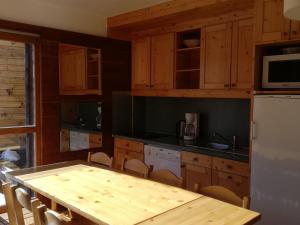 Appartement 3 pièces - 8 personnes, terrasse et parking privé - FR-1-263-616