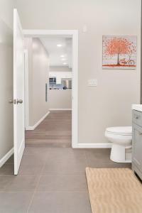 Prime Yale Location WiFi Wooster Square Parking