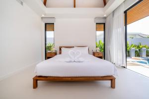 Anchan Villas Phuket - 4 BR Signature Pool Villa by Escape Villas