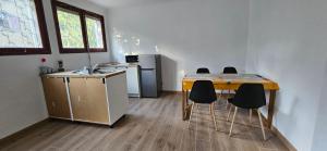 Entire T3 first floor with garden