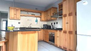 Uvongo Cabanas, Manaba Beach