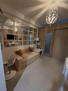 Sams crib staycation