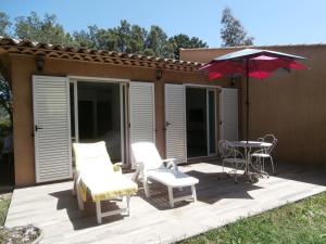 Maisons d'hotes La Moucheliere : photos des chambres