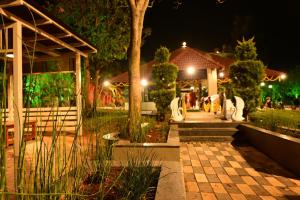 The REEF LOUNGE