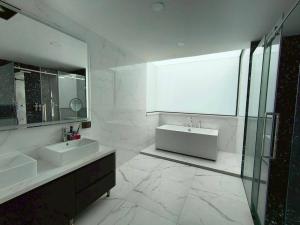 TYb06 芭提雅北歐風格六臥室別墅