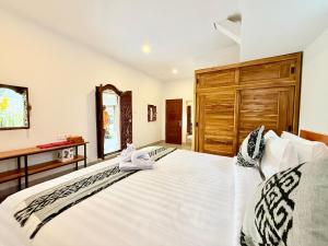 Amertha Bali House Sidemen