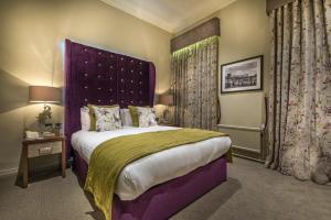 Classic Double Room room in The Kings Head Hotel Richmond North Yorkshire