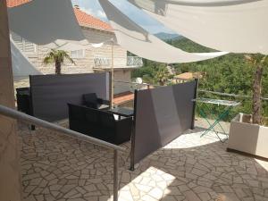 Villa Peragi - Triple Room with Balcony