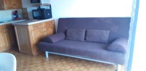 charmant studio Mezzanine vue mer,près du port