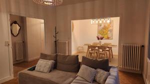 Bel appartement en centre-ville de Lisieux, 2 chambres, wifi