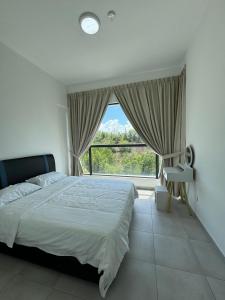 Sandakan Blue Coastal Escape 蓝海岩栖