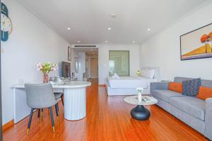 La Casa Nha Trang - GoldCoast Tower, Yellow-Amber-Beach & Lotte Mall