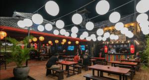 BIG Tropic Pool & Garden, Walk to BEST Coffee! Canggu, Beach 5min