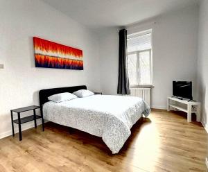 Station 82 B Charleroi-Airport