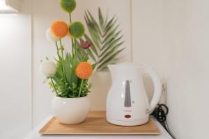 一个人旅行 西新宿站步行8分 新宿站徒步16分 JR山手线新大久保站步行15分 免费WiFi