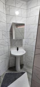 Strictly Halaal Brand New Self Catering Apartment