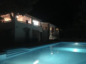 Villa Meigama - Porto Giunco img1