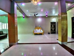 Palki Lodge পালকি লজ