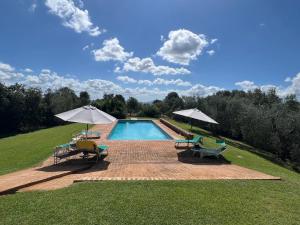 Lovely country house in Maremma with swimming pool