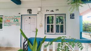 Chill Beach Abode Hostel