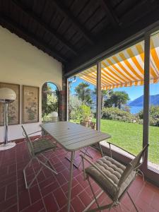 Lake View Palm Garden