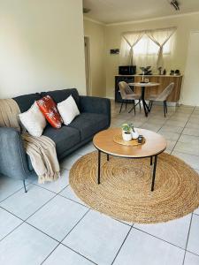 Morden Apartment near OR Tambo Airport