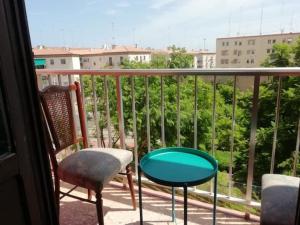 Paloma Picasso Shared Rooms at 350 meters from the Beach