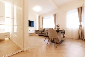 Nest Inn Satin Studio