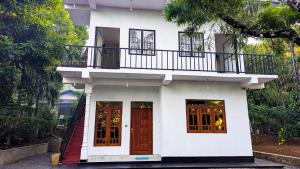 Kavi Guest Belihuloya