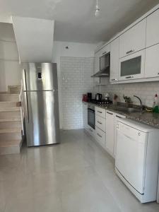 Charming Villa Steps from Long Beach with WiFi