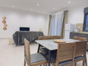 Mithy Residence Ambohimitsinjo - Appartement meublé T4 ANTANANARIVO - Proche centre ville et Aeroport Ivato