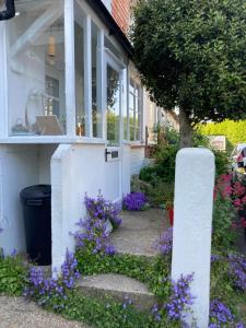 Riverside country cottage