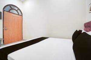 Hotel White House - 3hvězdičkové hotely ve městě Prayagraj