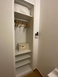 Romántico Ático Terraza privada y Cochera Gratis