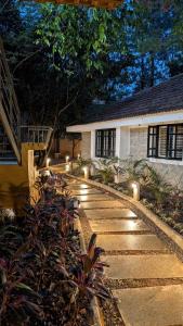 Aranyeh People Tree Resort