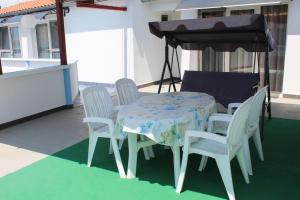 Apartment in Tribunj with sea view, balcony, air conditioning, W-LAN 5034-2