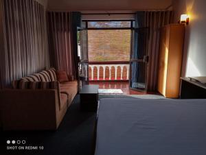 Manoj Villa