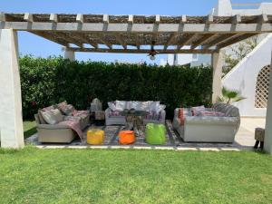 Bianchi 4 BR Villa with Pool