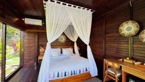 Eco Oasis Wooden Villa Ubud