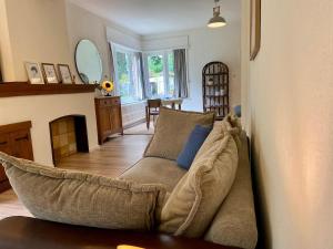 Romantic BNB, Castle-Nature Walks, Sauna, Garden